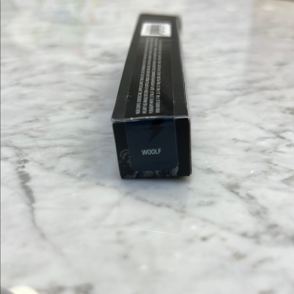 Kat Von D Everlasting Liquid Lipstick - Black - Picture 2 of 2